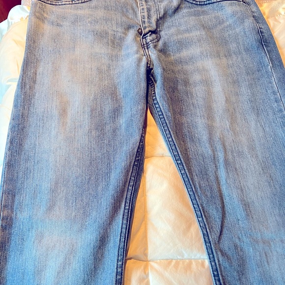 Levi’s – 512 cut men’s jeans 34” x 30” partially faded, light blue, great shape - Picture 4 of 5